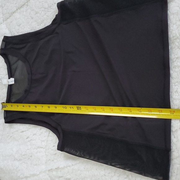 Lululemon Sheer Back Tank Black - Picture 11 of 16